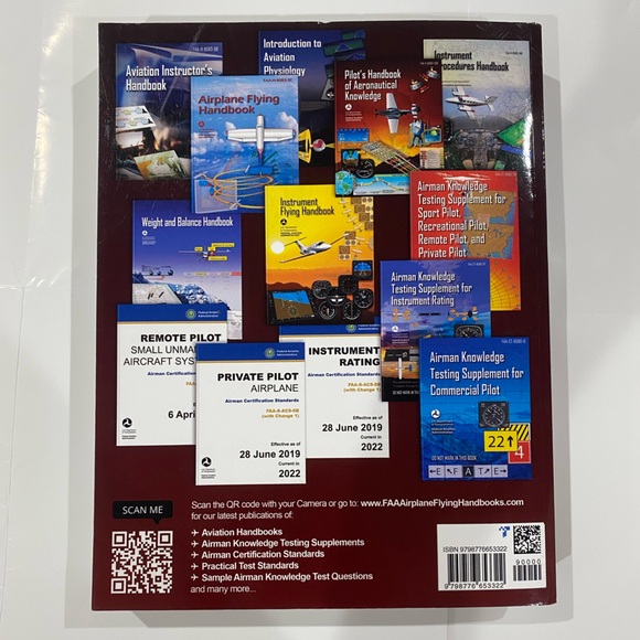 Book Collection ( 5 books ONLY for 40$) - Picture 14 of 14